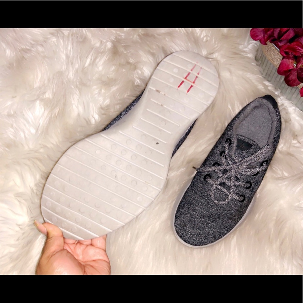 ALLBIRDS Gray Men’s Wool Runner Sneaker - Picture 7 of 8